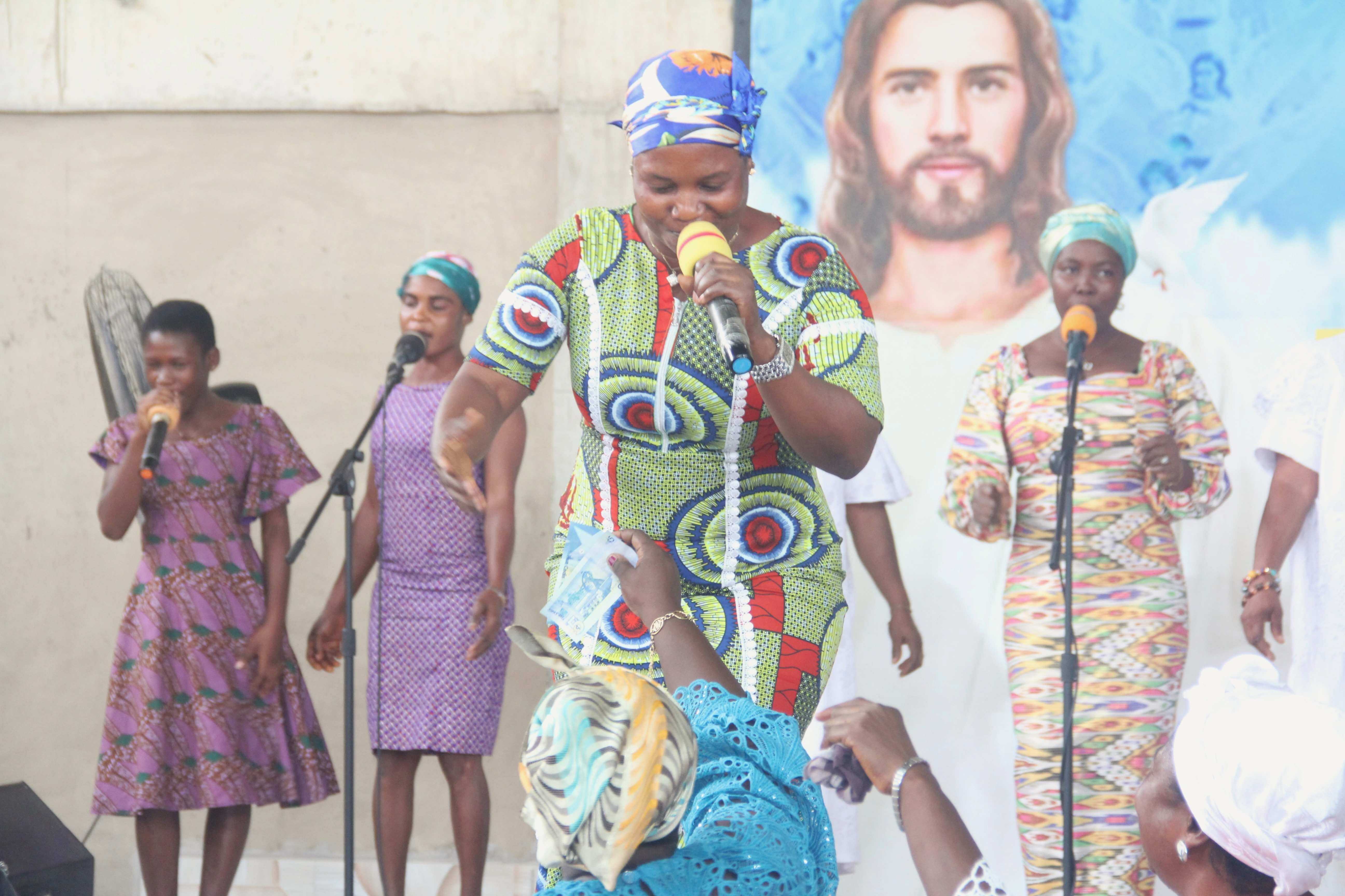 Worship and praise at TCC Pokuase